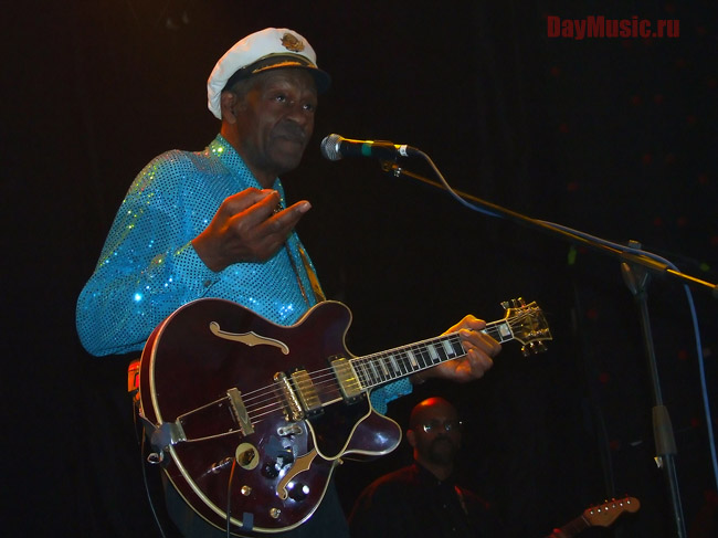   (Chuck Berry)  1-Maximum 20 2008 ()