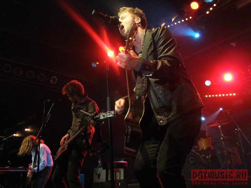 OneRepublic: Waking UpMarchingOn!