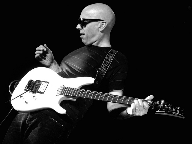 Joe Satriani    